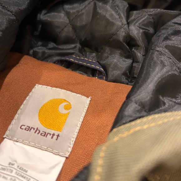 Reworked Carhartt Jacket - Multicolor - Stonehaven Pass Edition - Picture 7 of 11